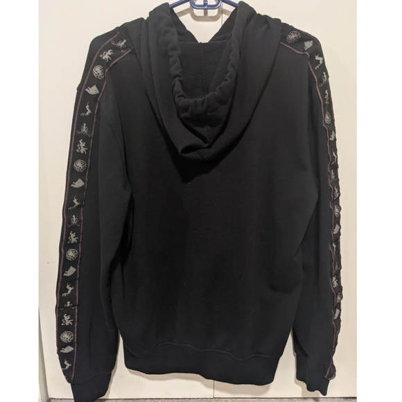 Game of Thrones Hoodie - Picture 2 of 4